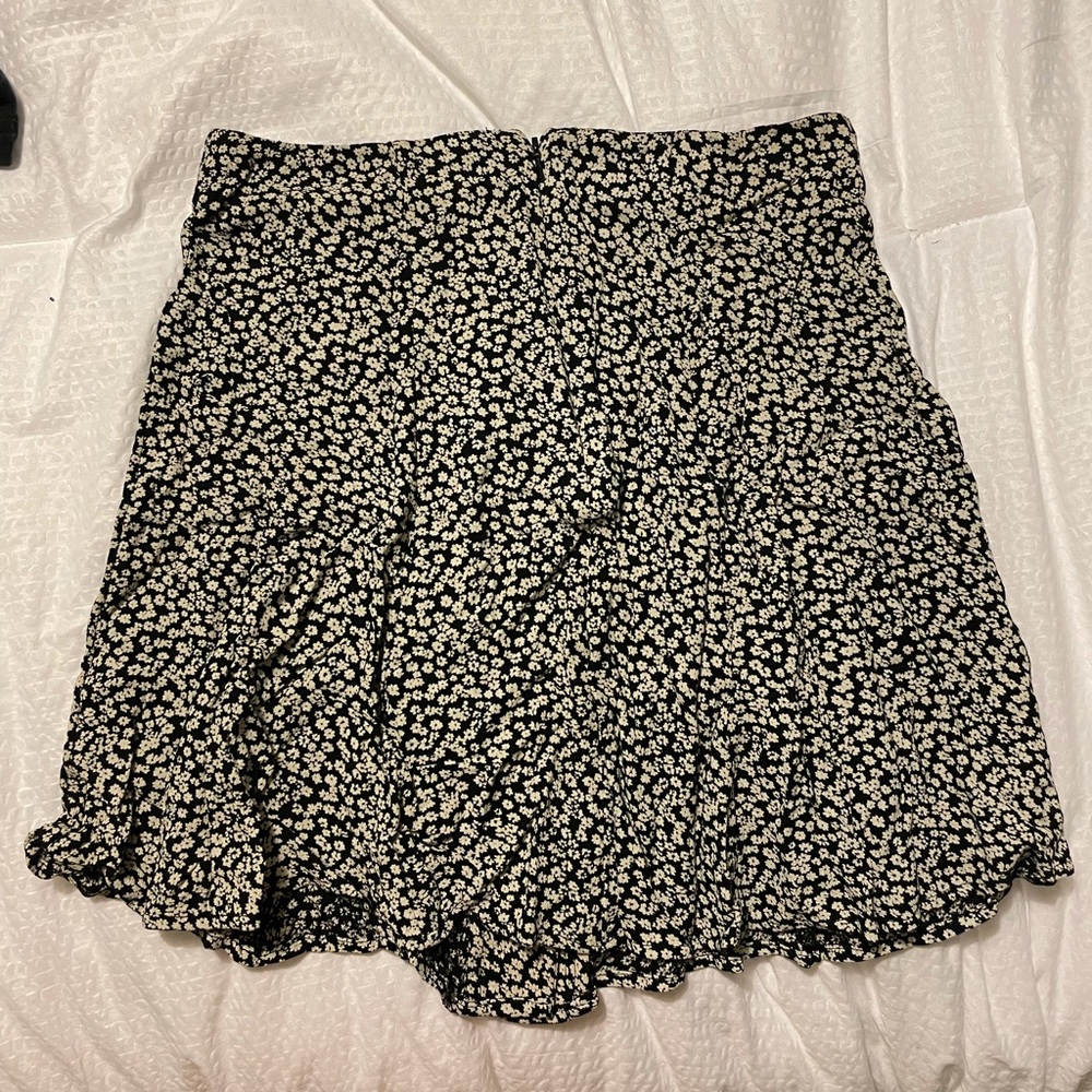 Black and white floral skirt